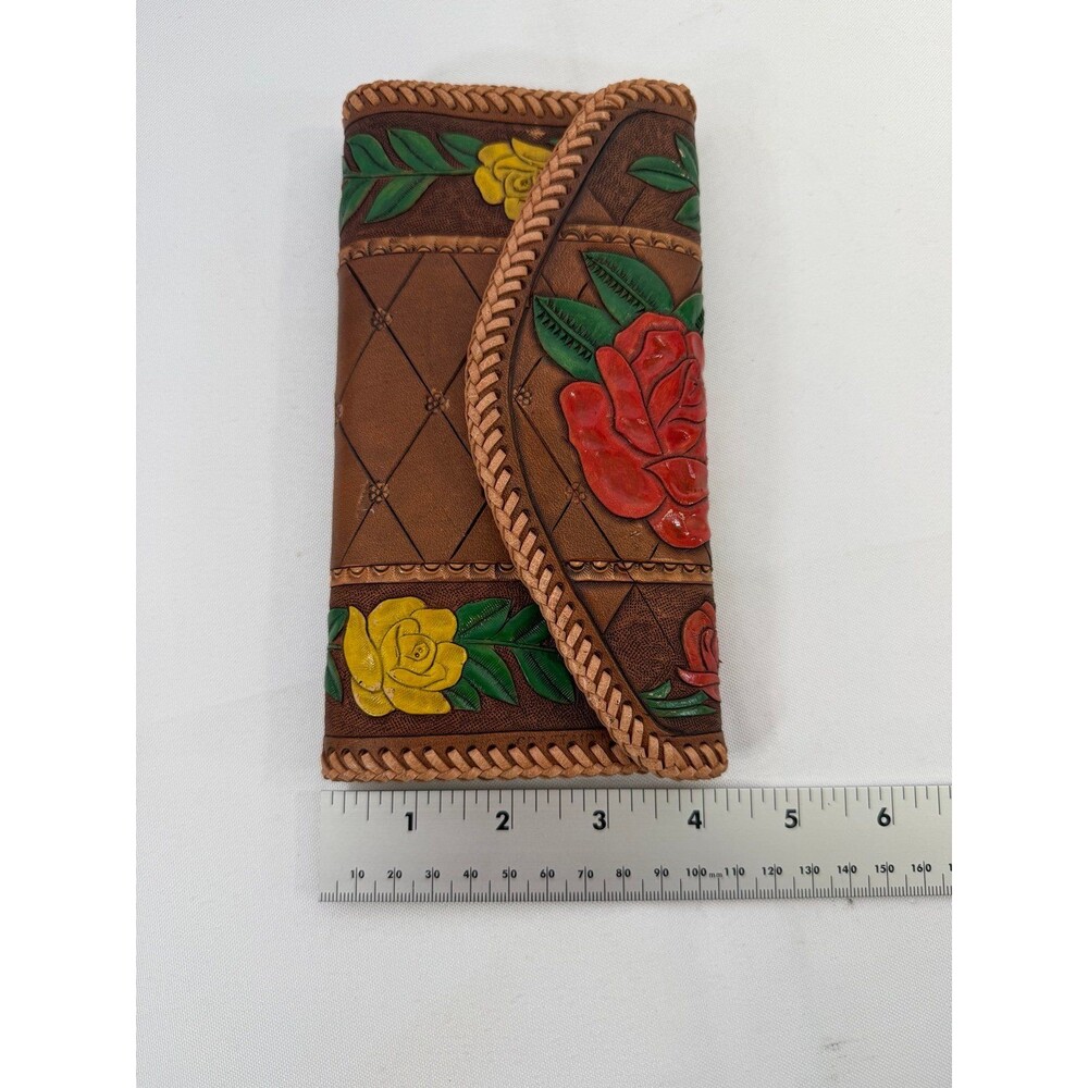 Handmade Extravagant Detail 100% Leather Wallet - Picture 2 of 7